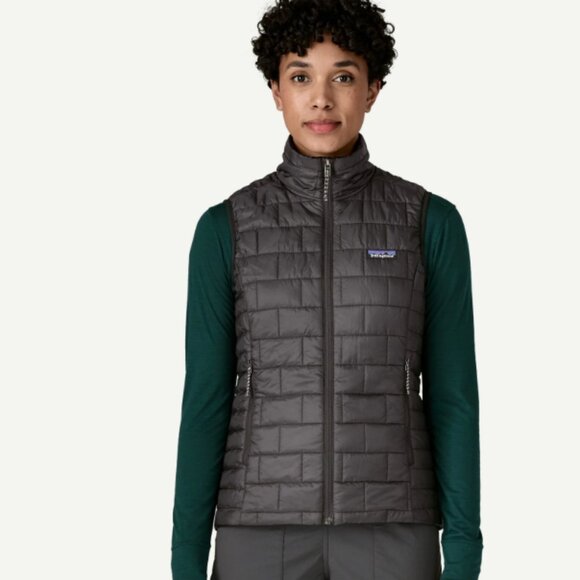 Patagonia Nano Puff Insulated Vest in Black, XL - Picture 2 of 11